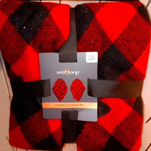 Sweaters - New ladies poncho